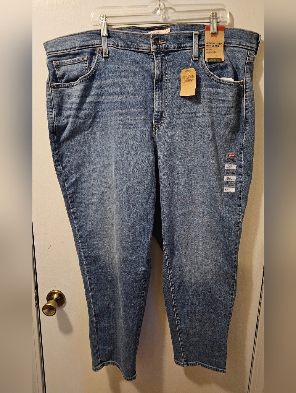 Levi's High-Waisted Mom Jeans Tapered Leg Blue Women's Size 24W NWT